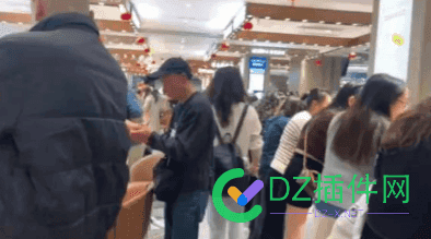 还是富人多啊 富人越来越多,还是有钱人多,还是穷人多