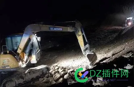 没办法网站养不起生活，明天通宵干村路修整工程 村屯修路,村内修路,村村修路,村干部修路,村里修路
