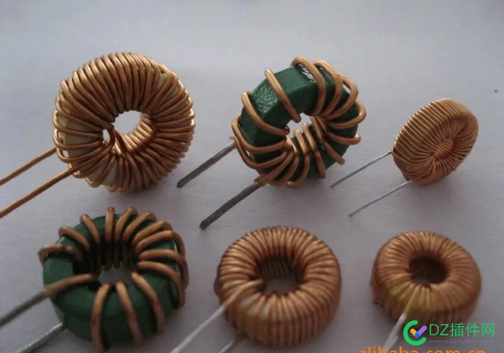 比起互联网行业，我更喜欢制造业，可惜我不能和我姐姐互换，不然我做外贸带领老家小县城的人一起致富 互联网,外贸,我做,县城,带领