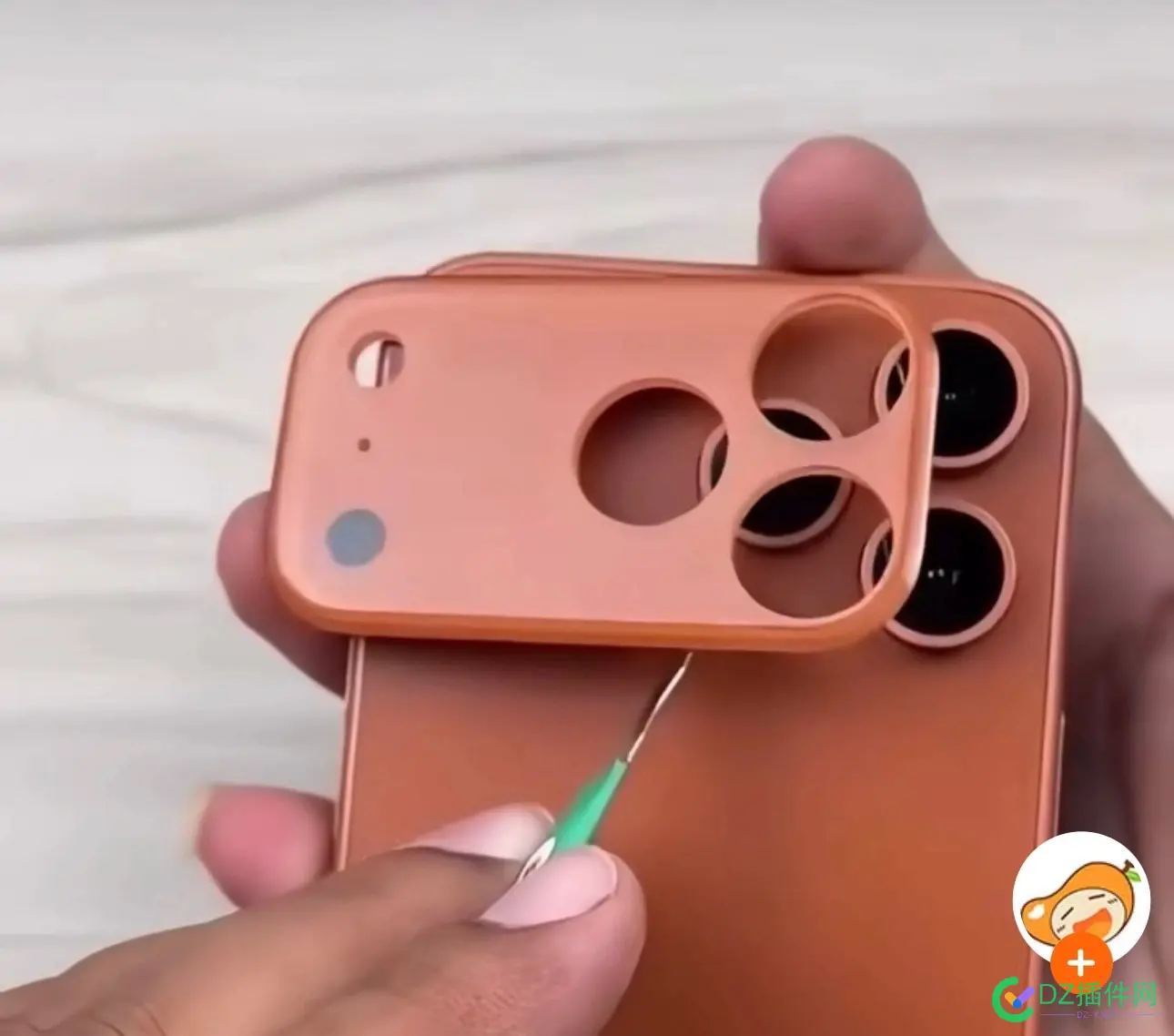 这廉价仿17pmax的成本太低廉了……就一个后盖子，实现装b人的梦想 梦想,人的,实现,盖子,一个