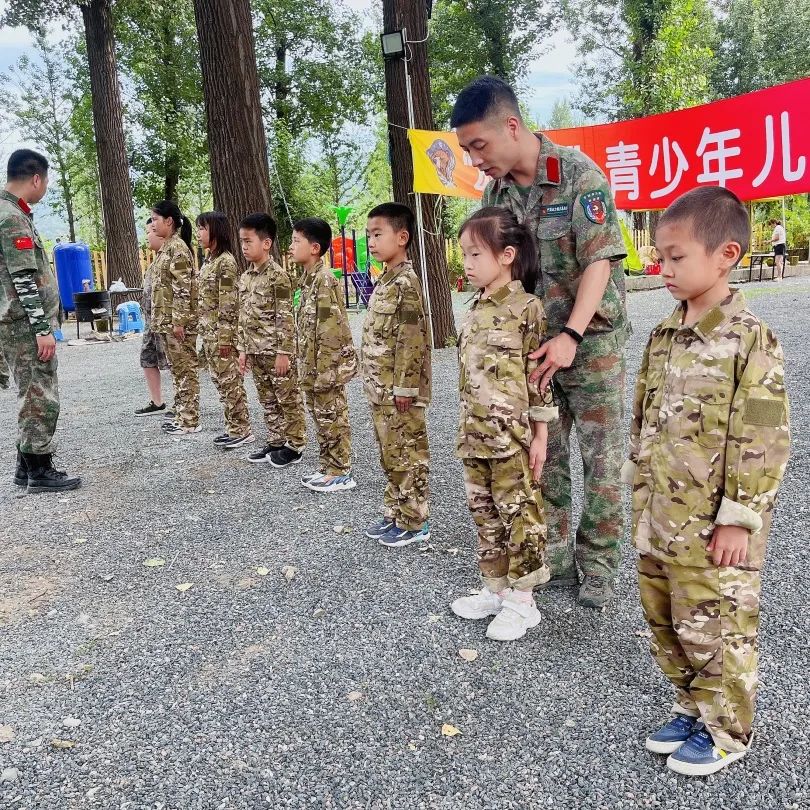 【天机—2023夏令营】你将从这里学会一个,你一生都需要的自救技能+应急心理+安全实战+灾难演习,get儿童安全全面自救技能~4374 作者: 来源: 发布时间:2023-8-6 00:33