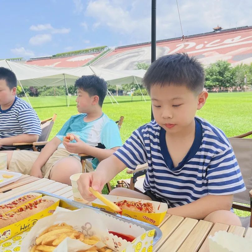 【天机—2023夏令营】你将从这里学会一个,你一生都需要的自救技能+应急心理+安全实战+灾难演习,get儿童安全全面自救技能~3062 作者: 来源: 发布时间:2023-8-6 00:33