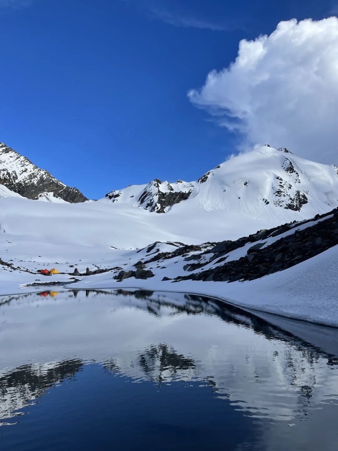 乌库楚,川西小众技术型雪山4469 作者: 来源: 发布时间:2023-8-9 15:24